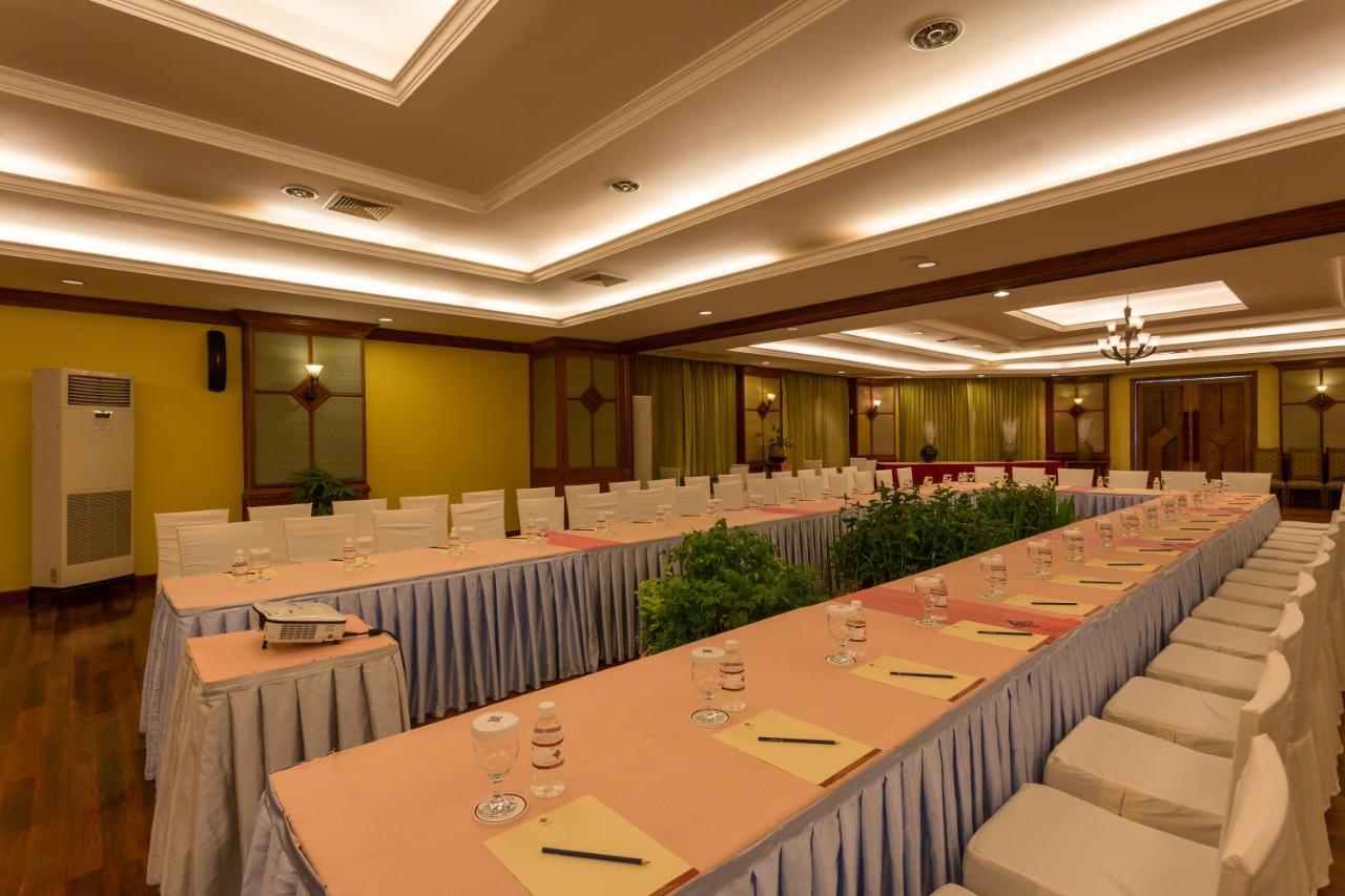 Prince Angkor Hotel & Spa Siem Reap Eksteriør bilde